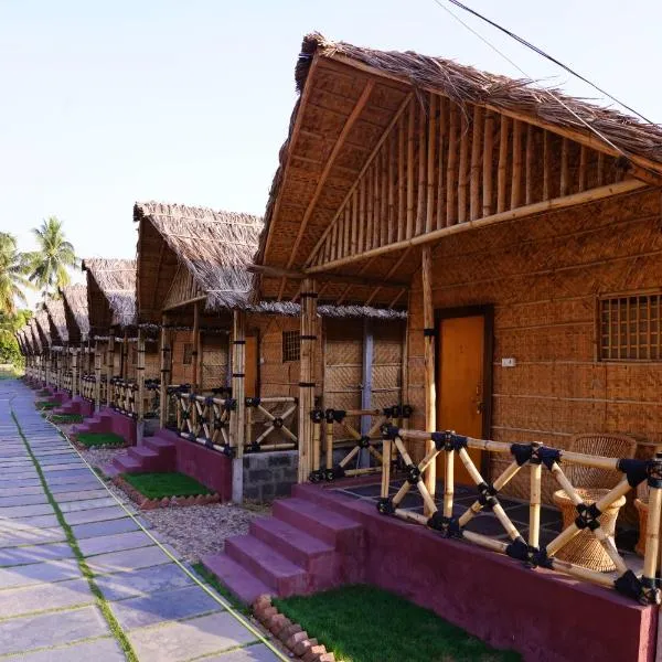Hampi Crzy Panda, hotel in Hampi