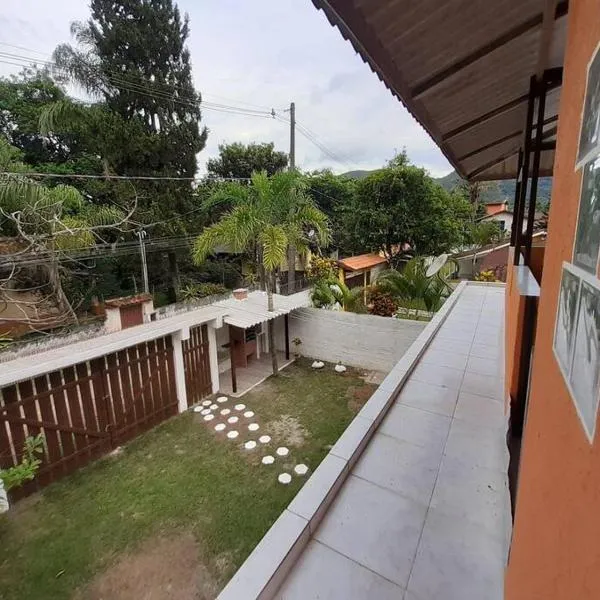 Casa sobreposta alta em Boiçucanga - São Sebastião, hotel in São Sebastião