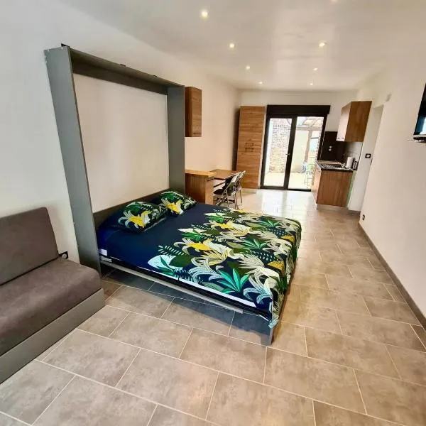L Auberge du mont des bruyeres PLAIN PIED – hotel w mieście Saint-Amand-les-Eaux