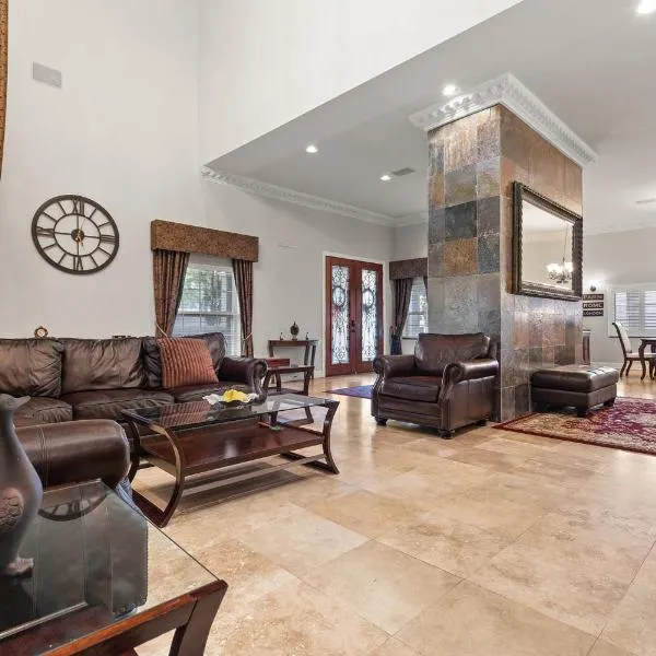 Luxury Mason Villa Tampa Bay, ξενοδοχείο στην Τάμπα