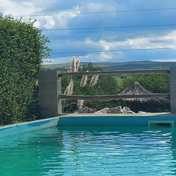 Acceso Viejo Casas de Campo, hotel v destinaci La Cumbre