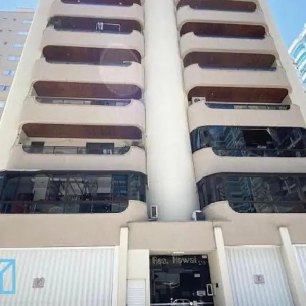 Apartamento na melhor localização da meia praia Itapema, hotel in Itapema