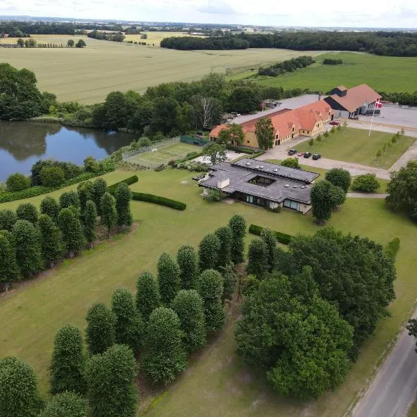 Den Gule Lade på Skjørringe, hotell sihtkohas Stubbekøbing