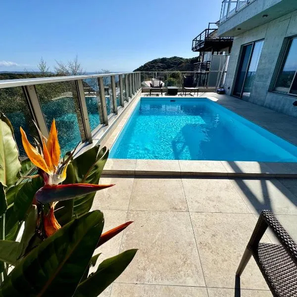 Villa Sea-Esta Luxury heated pool villa built 2024, hotel v destinaci Šimoda