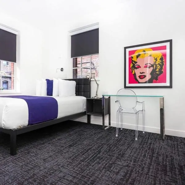 Modern Studio in Historic Boston - Unit #102, hotel in Boston