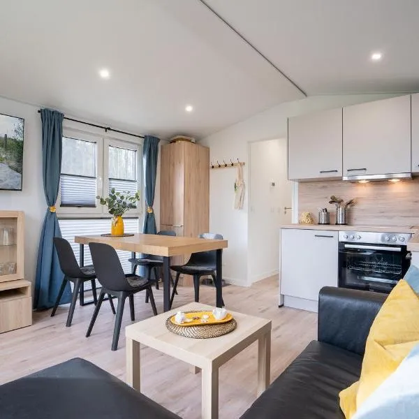 Ostseecamp Ferienhaus "Sonneneck" mit umzäuntem Grundstück, hotelli kohteessa Scharbeutz