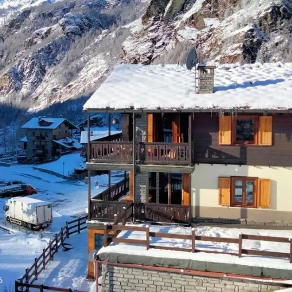 Appartamentinid, готель у Вальтурнанші