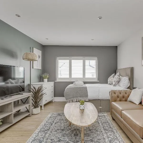 Modern 1 BR apt near town centre, perfect for long stays, viešbutis mieste Egamas