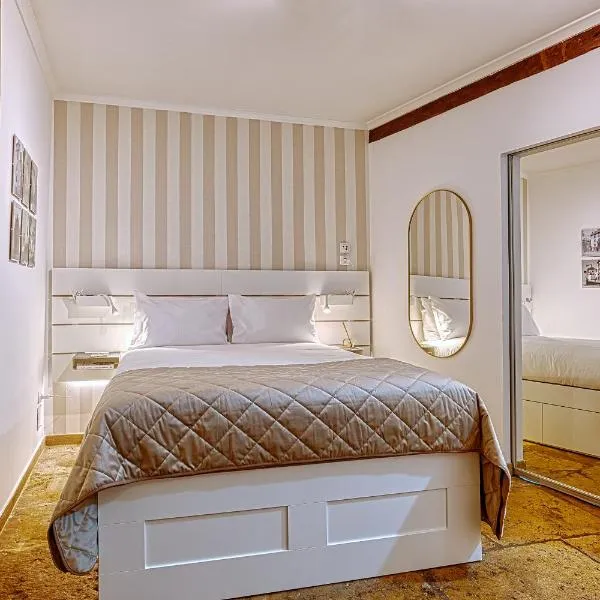 Porta da Muralha de Lisboa 1375