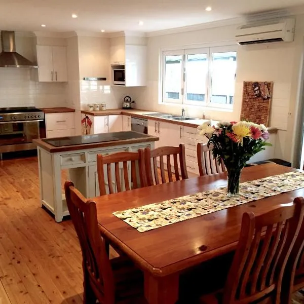 Molly's on Mount View - Walk to 3 Cellar Doors, hotel em Cessnock