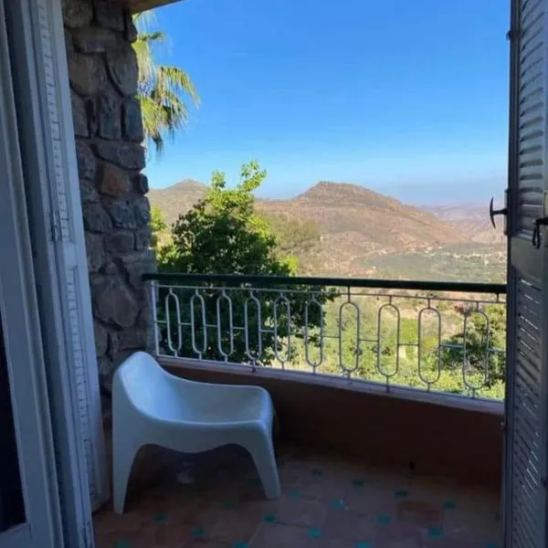Auberge des Cascades Imouzzer - Paradise Valley, hotel v destinaci Imouzzer des Ida Ou Tanane