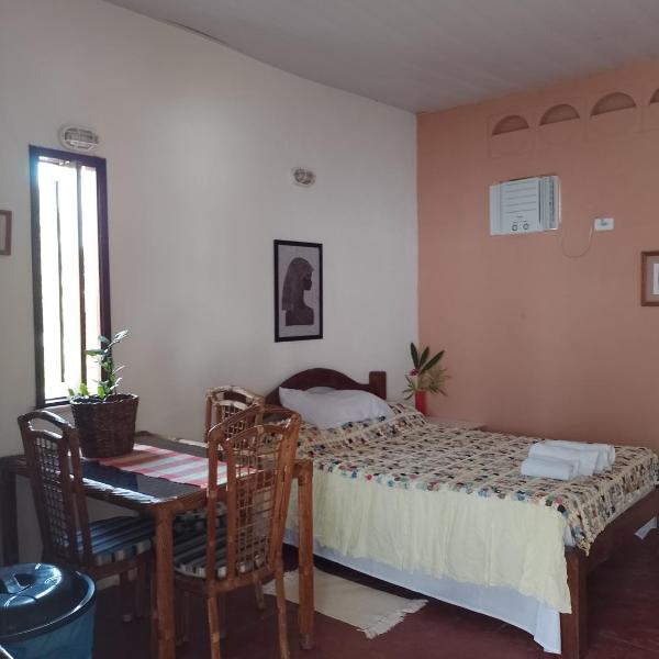 CHALE PERTO DA PRAIA COM DUAS SUITES E VARANDAO - Foto 2