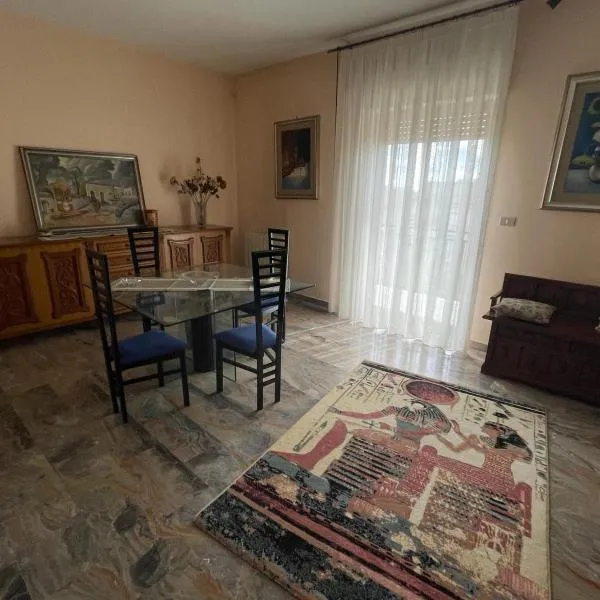 Tiz Home, hotel v destinaci Canicatti