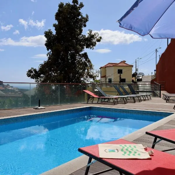 Villas Quinta da Lapa by AnaLodges, hotel v destinaci Câmara de Lobos