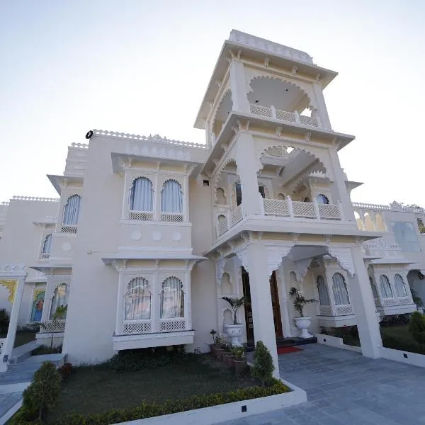 ์ฟฐ๋ฐ๊ฐ๋ฅด์ ์์นํ ํธํ
The Kumbha Mahal Resort