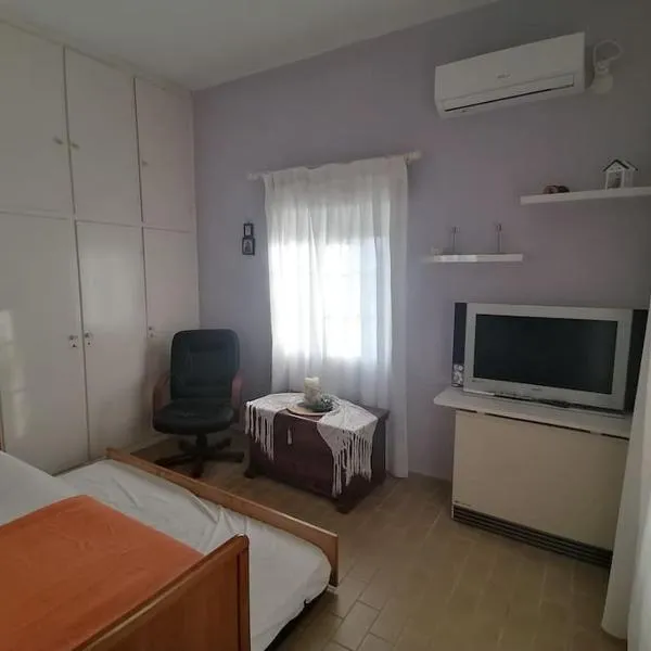 katerina's house, hotel v destinaci Khónai