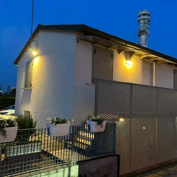 La Casetta, hotel Sarmeolában