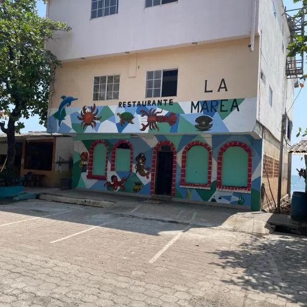 Playa El Obispo D La Marea building La Libertad, hotel in El Pulido