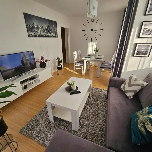 Apartament na Orlej w Zamościu, hotel in Zamość