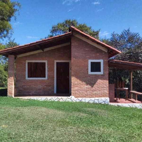 Chalé e Camping Elementais, hotel v destinaci São Thomé das Letras