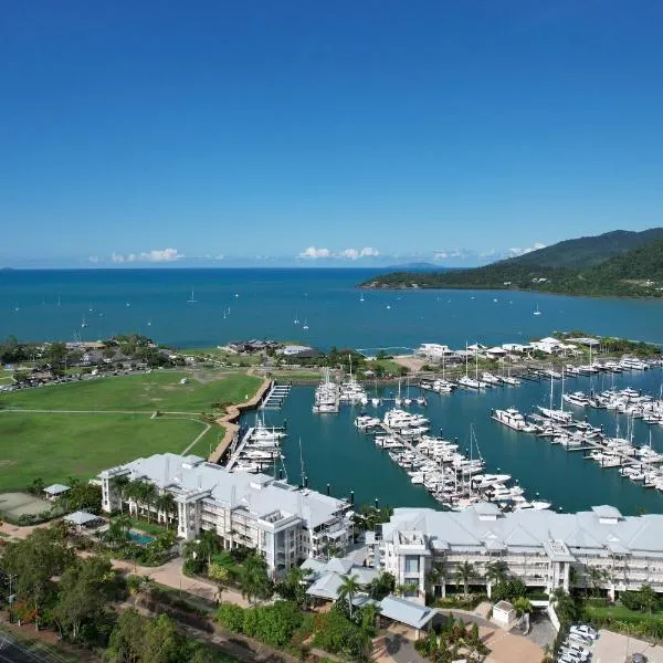 The Boathouse Apartments, hotel v destinaci Airlie Beach