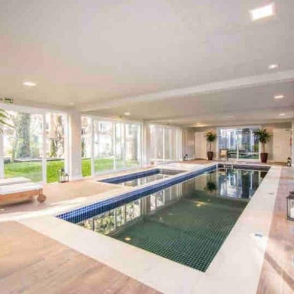 Apto com piscina aquecida próx ao centro - Foto 4