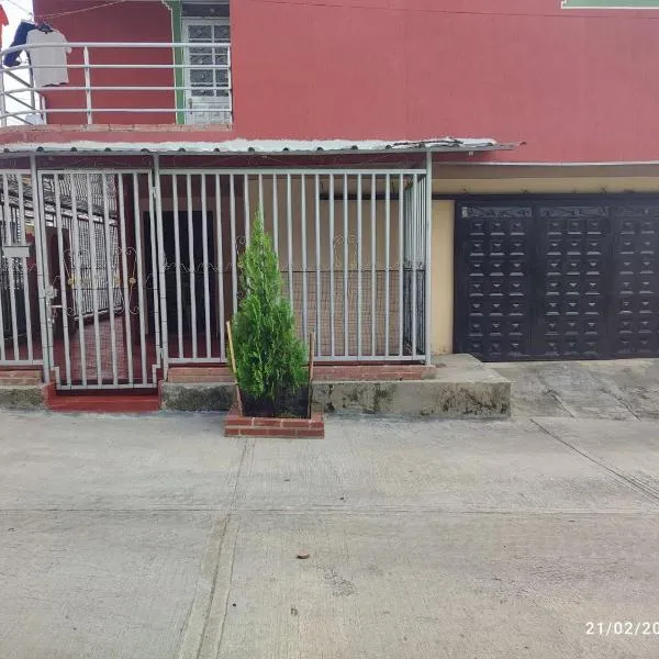 Agradable casa con parqueadero, en Rivera Huila., hotel v destinaci Rivera