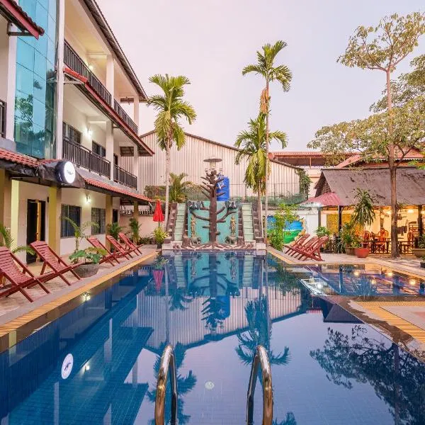 Lotus Bleu Guest House, hotel em Phumĭ Ta Phŭl