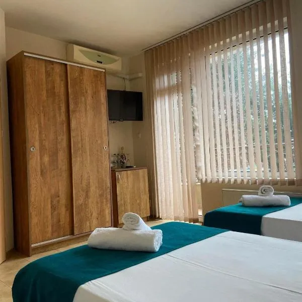 Хотел ЮГ, hotel v Primorsku