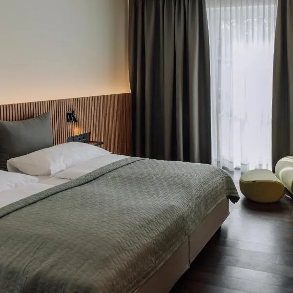 HEINhotel vienna airport, hotel ve Schwechatu