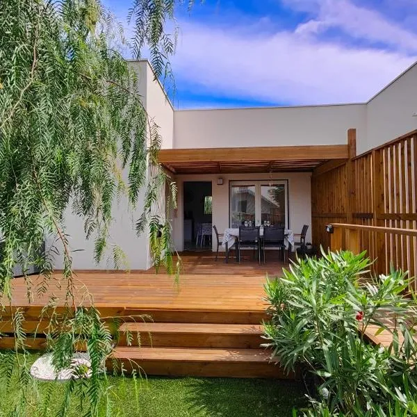 Riboleys - Villa T3 climatisée avec piscine, hotel in Vias