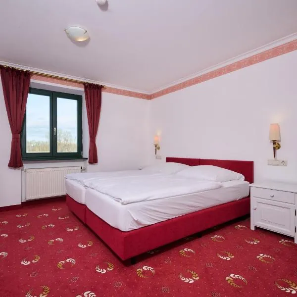 Tafernwirtschaft Hotel Schönbrunn, hotel v destinaci Landshut