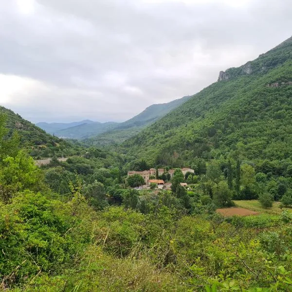 Les sources / chez Léa, hotel v destinaci Molières-Cavaillac