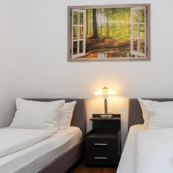 Cosy Nest - Apartment by Comfort Housing, hotelli kohteessa Falkensee
