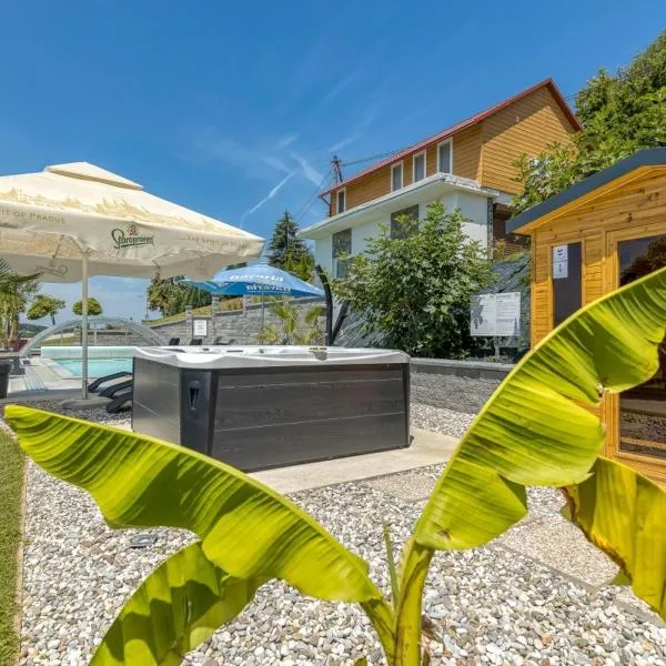 Villa Four Stars ART-PE, hôtel à Dolenja Vas pri Mirni Peči