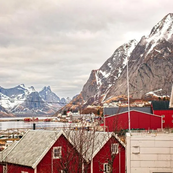 Reine Mountain View Retreat, hôtel à Moskenes