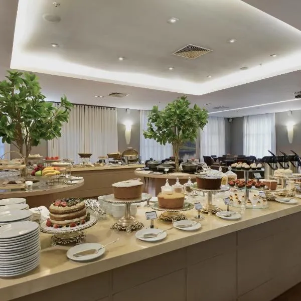 Araucaria Plaza, hotel v destinaci Ribeirão Preto