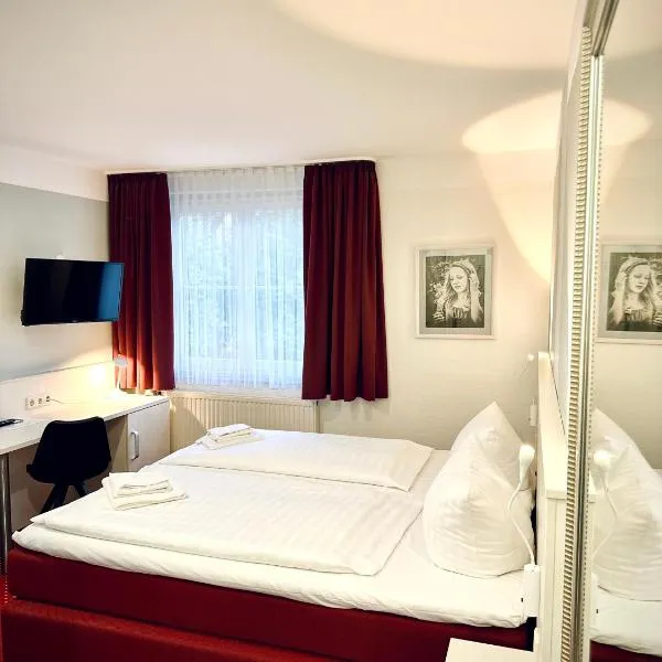 Hotel Brinckmansdorf, hotel v Rostocku