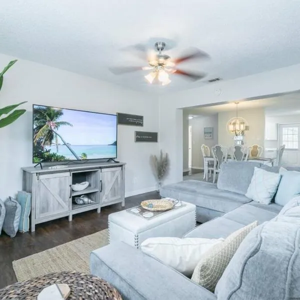 Fun 5* Hot Tub/Beaches getaway Near MAYO, hotel en Jacksonville