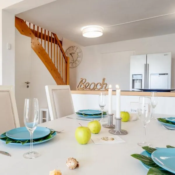 Strand Familien Doppelhaushälfte ,,INGER'' #Familien-Treffen, hotel in Rappin