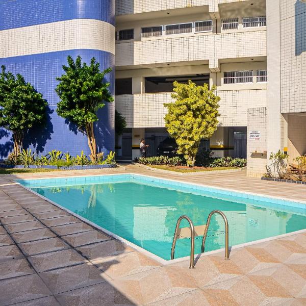 Apto 3Qts Cond. c/ piscina a 600m da Praia CEE202