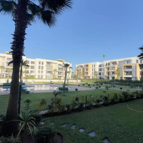 Appartement Prestigia des nations, hotel en Sidi Bouqnadel