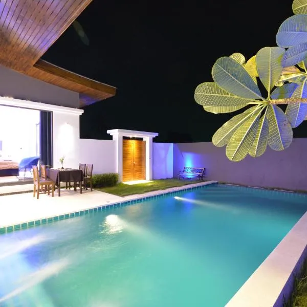 शवेंग बीच में, होटल Rocking Chair Pool Villa
