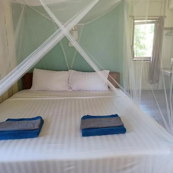 Mangrove House Kohyao noi, hotel in Ban Bang Chak
