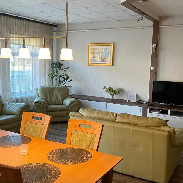 RIGA street Apartments 54، فندق في فيكليو