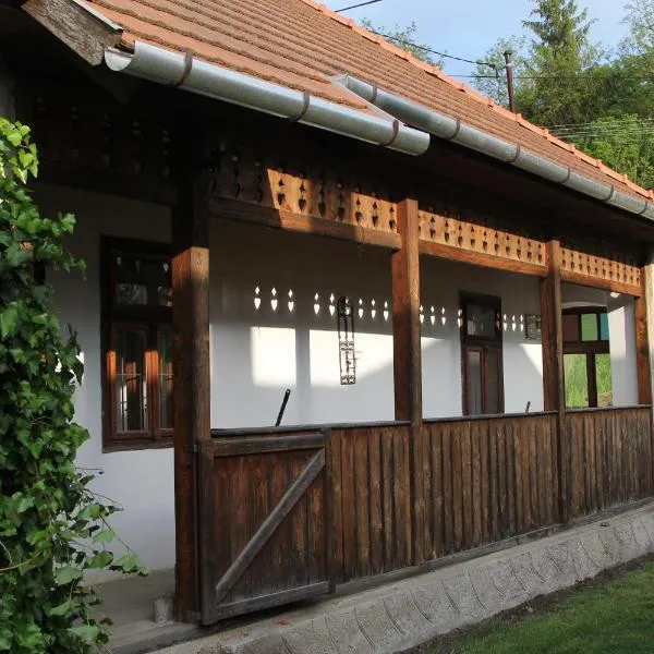 A Kisház Nekézseny, hotel in Királd