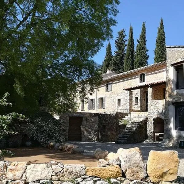 Mas Osmeea – hotel w mieście Roquefort-les-Pins