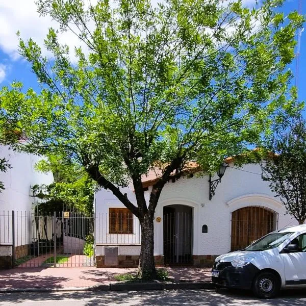 OMA, hotel v destinaci Salta