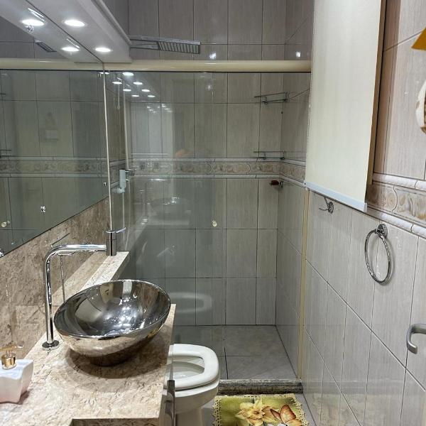 Aluguel casa com piscina no centro em Torres/RS - Foto 3
