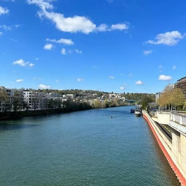 Appt River view next Eiffel Tour and Roland-Garros, hotel v destinaci Boulogne-Billancourt
